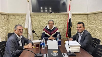 صور .. «نقيب الإعلاميين» يلتقى رئيس شعبة المصورين الصحفيين لرسم خارطة الطريق للتدريب التحويلى