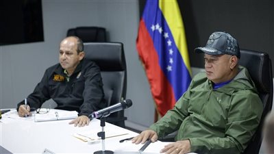 وزير الخارجية الفنزويلى  يقود اجتماعا مع الأجهزة الأمنية لتعزيز السلام والسيادة
