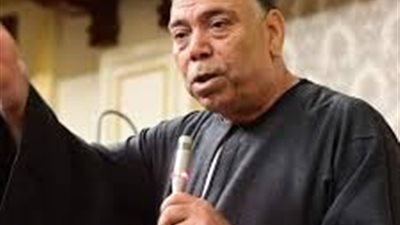 صور .. اصلاح ماسورة مياة بشارع حسن التهامي بالبساتين