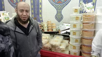 مستقبل وطن بالجيزة يفتتح معرضا للسلع الغذائية والخضروات واللحوم بأسعار مخفضة بمركز الصف 