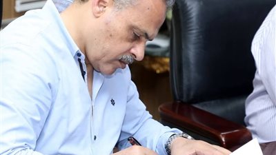 عقب تحريك أسعار المواد البترولية... محافظ الشرقية يعتمد تعريفة الركوب الجديدة  