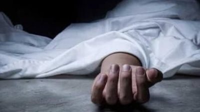 طالب بالثانوية  يقتل  آخوه بعد أعتدائه على والدتهما بالعاشر  