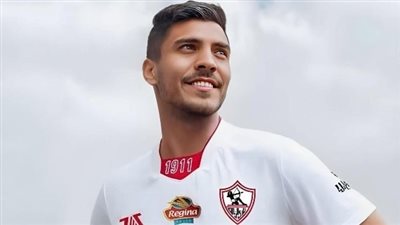 نجم الأهلي حسم الأمر.. هل وقع محمد شريف عقود انتقاله إلى الزمالك؟