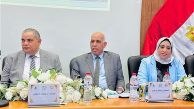 بالصور | كلية تمريض كفر الشيخ تعقد العديد من المحاضرات والجلسات العلمية
