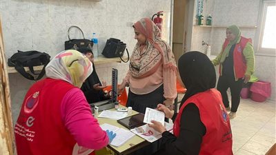صحة السويس تواصل العمل بالمبادرات الرئاسية في الكشف عن الأمراض المزمنه