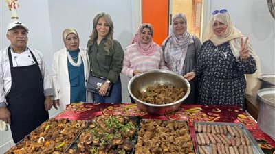 العربي للتنمية الاجتماعية بالتعاون مع القومي للمرأة يوزع لحوم الأضاحي على الجاليات العربية ودور الأيتام والمسنين