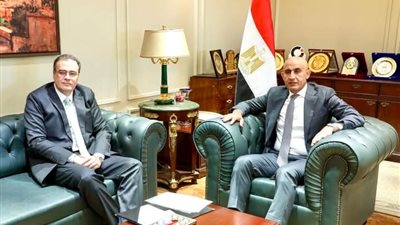 وزير التربية والتعليم يستقبل رئيس الجهاز المركزي للتنظيم والإدارة ويتفقان على إعلان نتيجة مسابقة تعيين 20 ألف