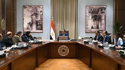 رئيس الوزراء يستعرض التوصيات والمقترحات المطروحة خلال البرنامج التليفزيوني 