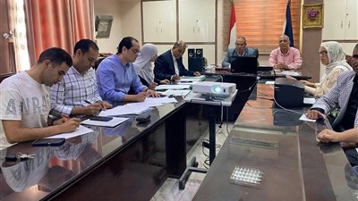 إنضباط وإنتظام إمتحانات الثانوية العامة في الأول بالسويس 