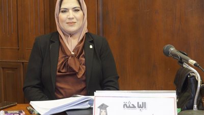 صور .. حصول الباحثة هند القاضي على الإمتياز في رسالة دكتوراة بـ«إعلام الأزهر»