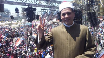 الشيخ مظهر شاهين يتقدم بتهنئة بمناسبة ذكرى ثورة 30 يونيو المجيدة