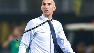 جدو يعلن تجديد تعاقد يورتشيتش مع بيراميدز