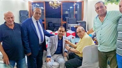 أطباء الخير بالسويس تكرم رئيس مجلس إدارة شباب سامح فؤاد 