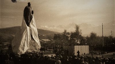 تكريم آباي: أستانا تحتفل  بمرور 180 عامًا على رحيل هذا المفكر والشاعر العظيم