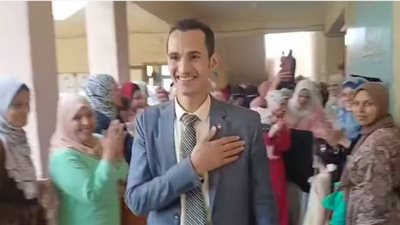 صور .. طلاب التأهيل التربوي ينظمون ممرا شرفيا لـ«حافظ عبد الفتاح»