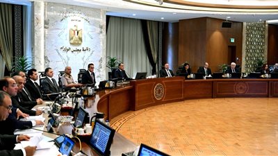 رئيس الوزراء يوجه الوزراء  بتكثيف الجهود لتنفيذ الوثائق التي تم توقيعها بين مصر والأردن 