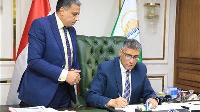 محافظ الجيزة ..تخفيض  القبول بالثانوية العامة 5 درجات ليصبح الحد الأدنى 220 درجة
