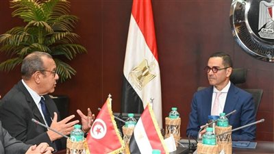 وزير الاستثمار يبحث مع رئيس اتحاد تونس سبل تعزيز ودعم التعاون التجاري