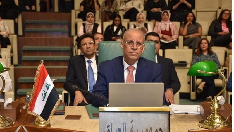  سفير جمهورية العراق