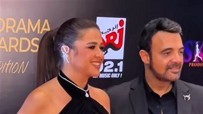 حرف الواو بيجمعهما.. أعمال تعاون فيها عمرو محمود ياسين وياسمين عبد العزيز