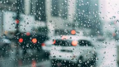 هيئة الأرصاد تحذر: أمطار خفيفة وشبورة صباحية على بعض المناطق غدًا 