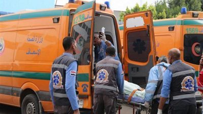العدوة : مصرع سيدة وإصابة 3 آخرين إثر حادث تصادمهم بـميكروباص 