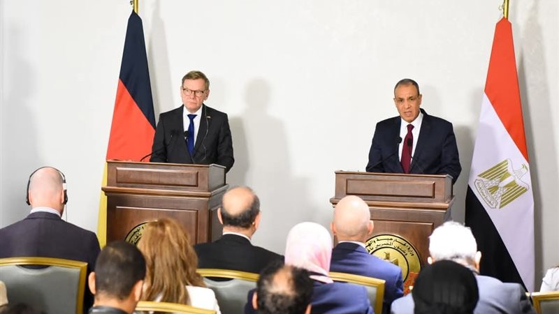 وزير الخارجية ونظيره