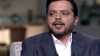 بعد غياب عامين وتوقف تصوير فيلم الأسترليني .. عودة محمد هنيدي للسينما 
