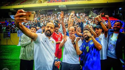 عماد النحاس يبدأ مسيرته مع نادي الزوراء ويفوز بأول مباراة في الدوري