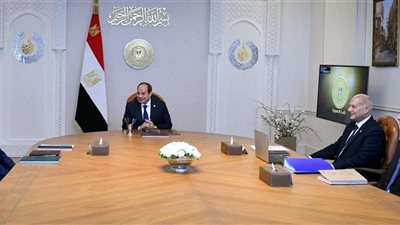 الرئيس السيسي صدق علي مبادرة مصر معاكم لرعاية أبناء شهداء القوات المسلحة 