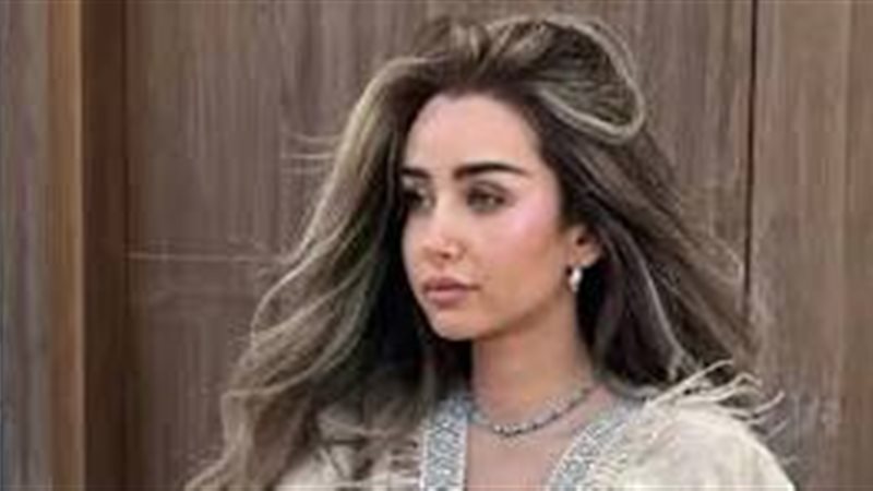 هنا الزاهد