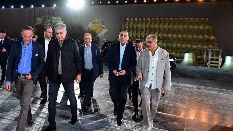رئيس الوزراء الدكتور