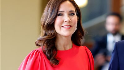 بعد تألقها بجلسة تصوير من أمام الأهرامات.. من هي ماري ملكة الدنمارك