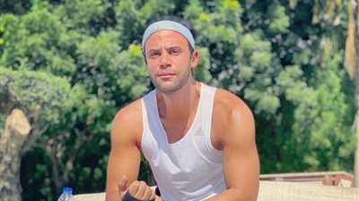 إنتوا قدها.. محمد إمام يساند عمر مصطفى متولي 