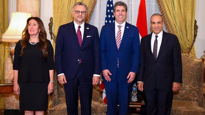 وزير الخارجية 