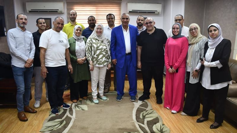 الشركة القابضة