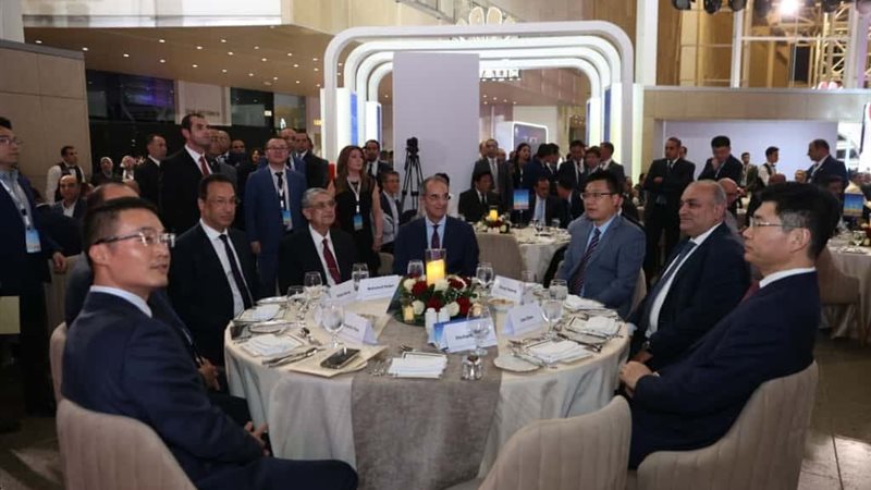 وزير الاتصالات وتكنولوجيا