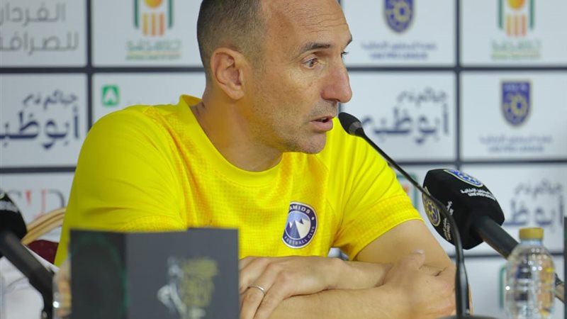 مدرب بيراميدز 