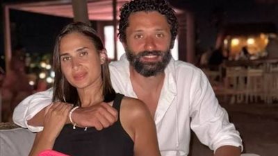 التزمت الصمت.. تعليق آن الرفاعي بعد طلاقها من كريم محمود عبد العزيز 
