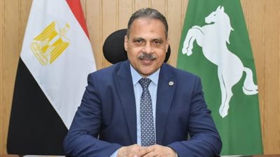 محافظ الشرقية يهنىء مديرية الصحة لفوز معامل الشرقية بالمركز الأول على مستوى الجمهورية