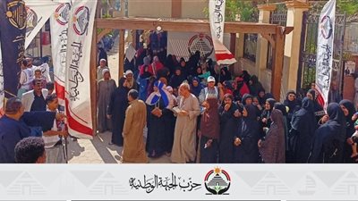 انطلاق الماراثون الانتخابي لمجلس النواب بقنا.. إقبال كثيف في الساعات الأولى ونائب المحافظ يتابع من مركز سيطرة الشبكة الوطنية