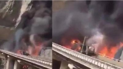 حادث مأساوي لقي عشرات المعتمرين الهنود مصرعهم إثر تصادم مروع بالمدينة المنورة 