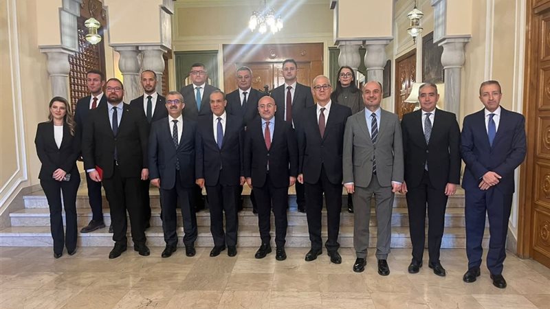 وزير الخارجية 