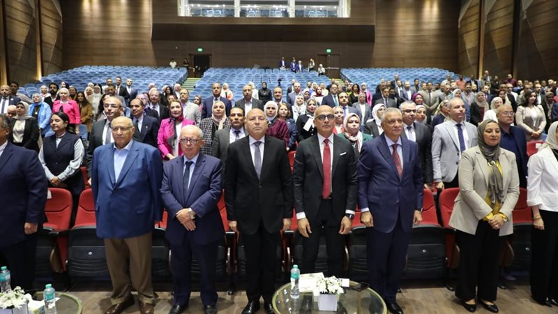 جامعة عين شمس 