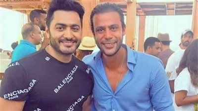 محمد إمام يوجه رسالة دعم لـ تامر حسني بعد تعرضه لوعكة صحية 