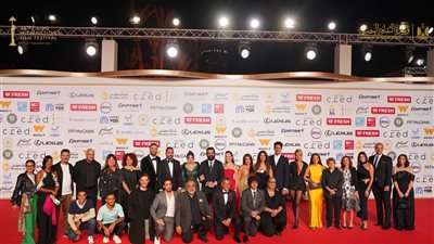 بحضور صناعه.. نجاح العرض العالمي الأول لـ فيلم بنات الباشا 