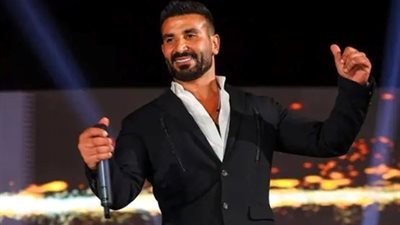 بعد تعرضه لحادث.. أول ظهور لـ أحمد سعد مع ريم مصطفى 