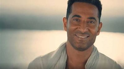 برفقة أحمد خالد موسى.. عمرو سعد يشارك صورة من كواليس مسلسل الريس