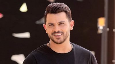 بعد نجاح قهوة مظبوطة.. محمد رشاد يطرح ثاني أغاني ألبومه عشم وأخوية