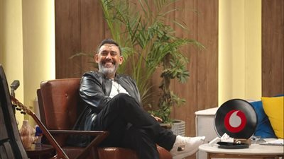 بمشاركة زياد ظاظا.. عمرو مصطفى يخوض تجربة جديدة في صالونات ريد بول 